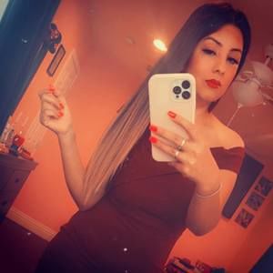 Meet your Posher, Angiee